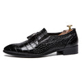 Pointed leather shoes for men